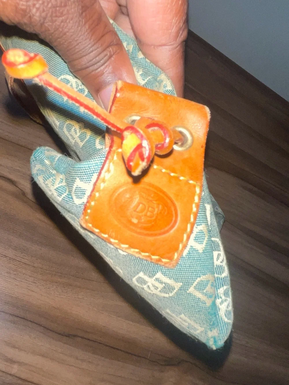 Dooney & Bourke flaws shown